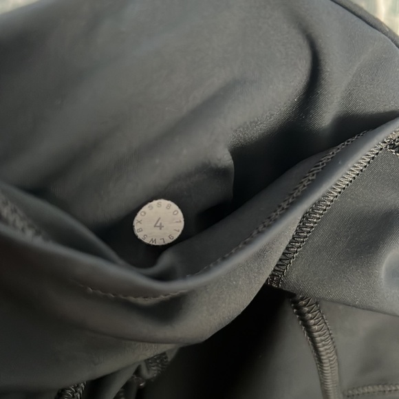 Lululemon Fast and free high rise legging - Picture 3 of 4